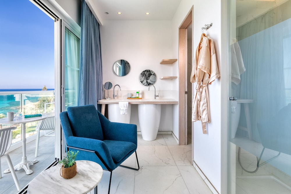 king jason protaras designed for adults by louis hotels