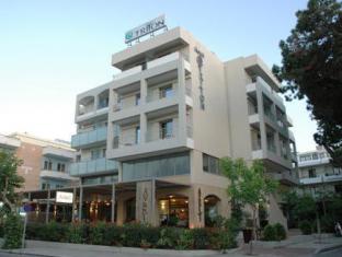triton hotel