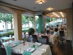 triton hotel