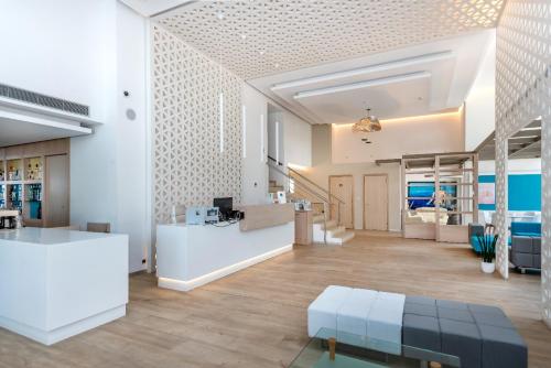 triton hotel