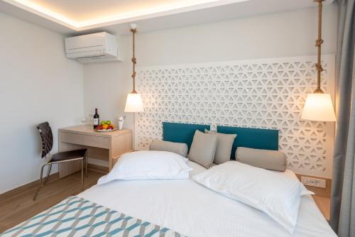 triton hotel