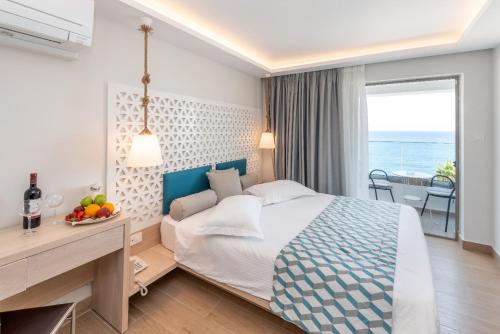 triton hotel