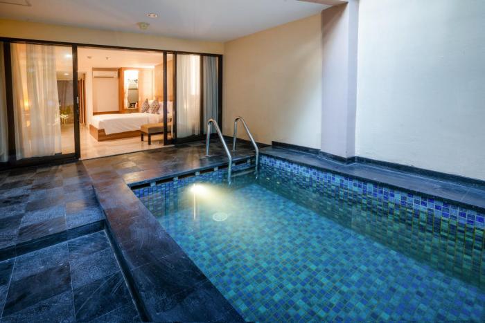 cross vibe paasha atelier bali kuta