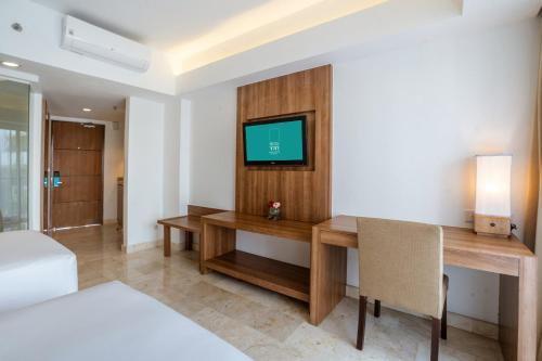 cross vibe paasha atelier bali kuta