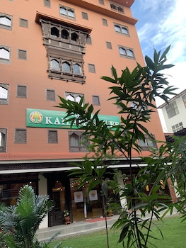 hotel kailash kutee