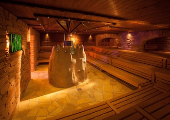 unique club at lopesan costa meloneras resort