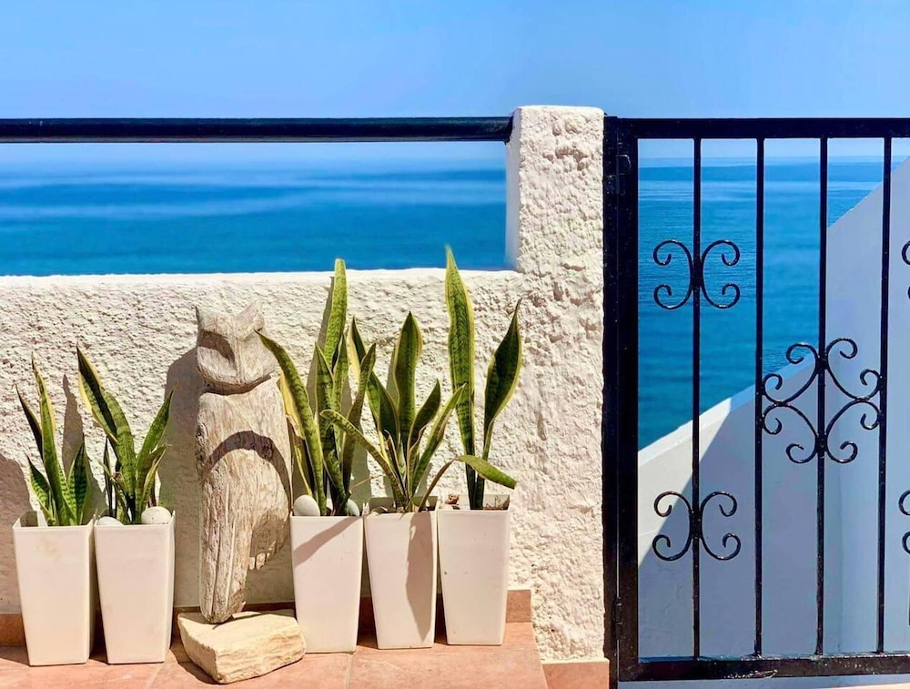 elpida seafront paradise apartment in crete