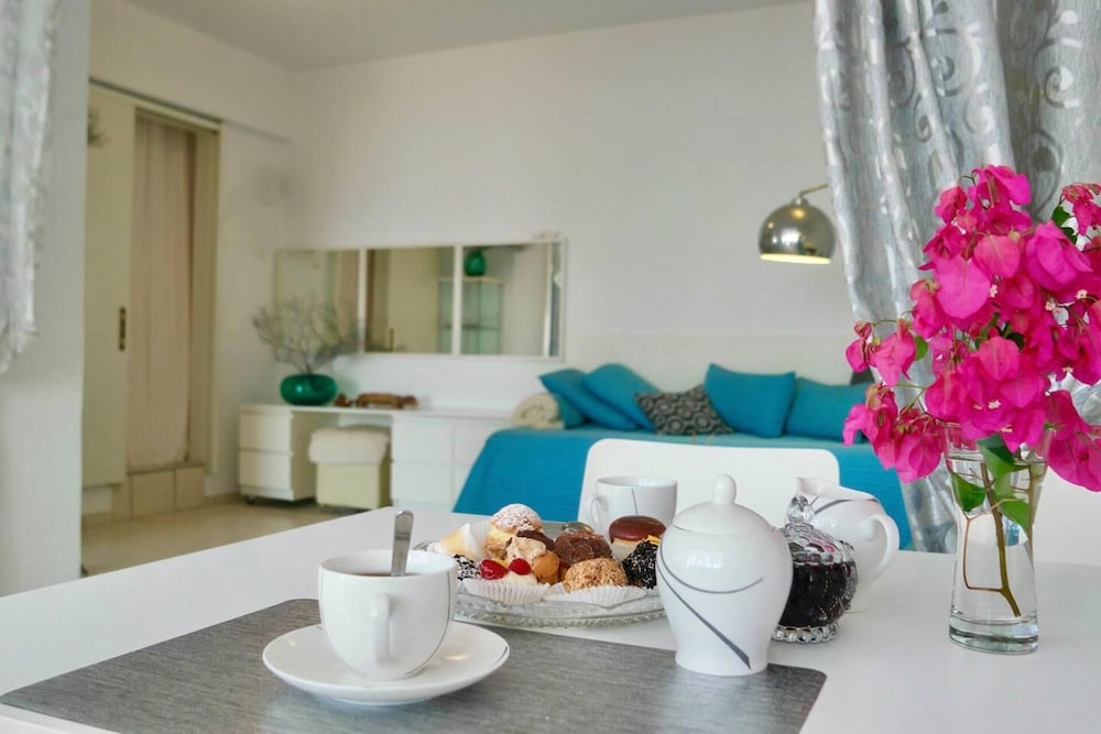 elpida seafront paradise apartment in crete