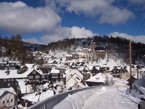 lauscha
