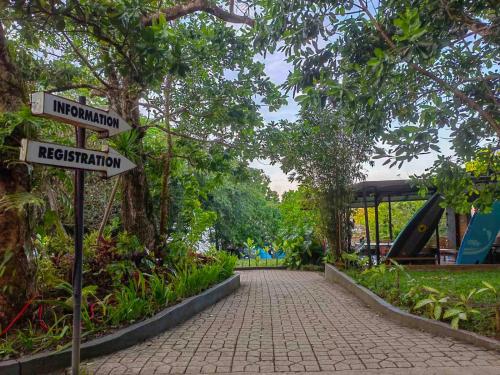kaliraya surf kamp by eco hotel laguna