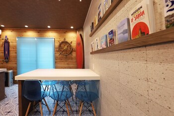 the beehive otaru