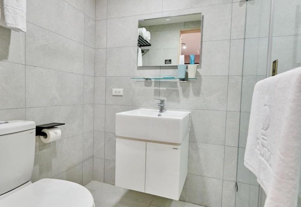 comma boutique hotel
