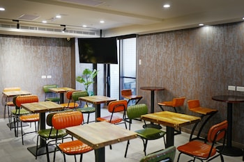 comma boutique hotel
