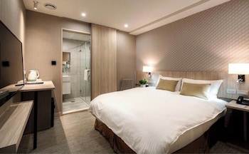 comma boutique hotel