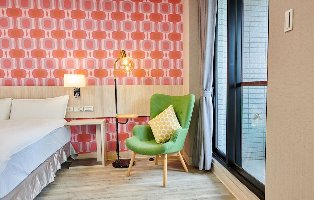 comma boutique hotel
