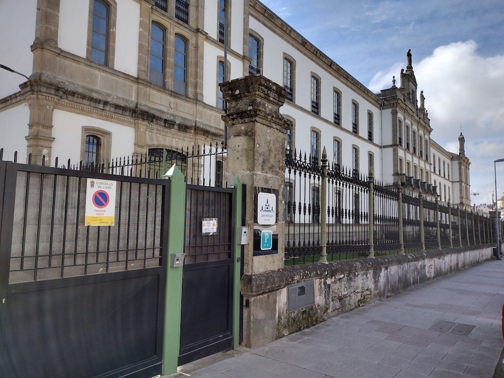 hospederia san froilan