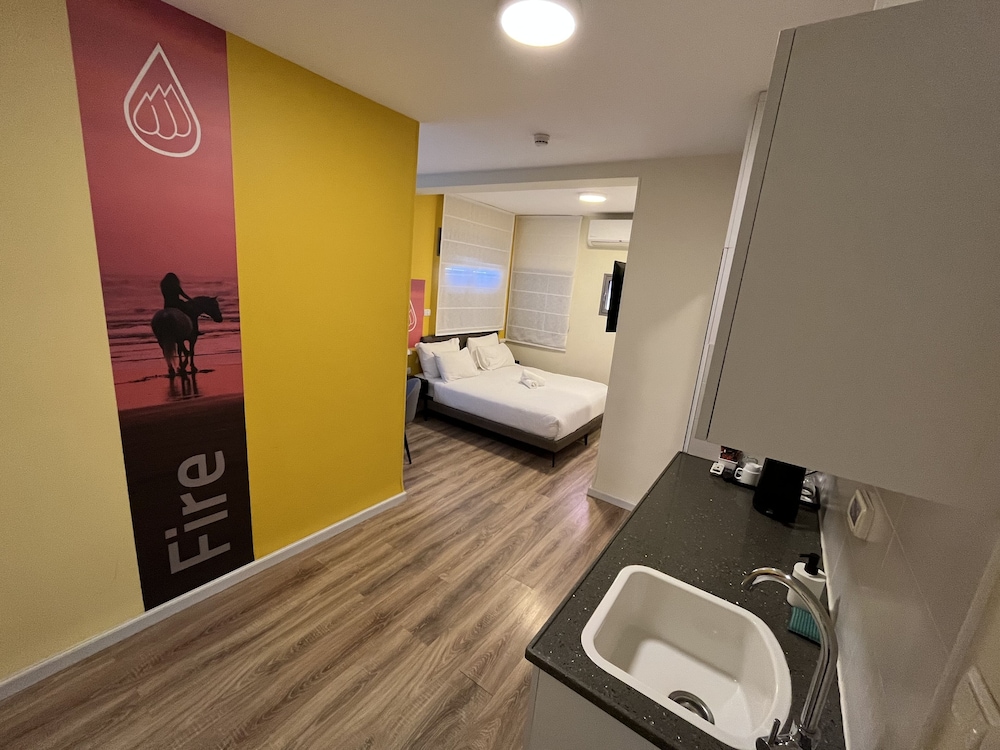 domus bat galim hotel