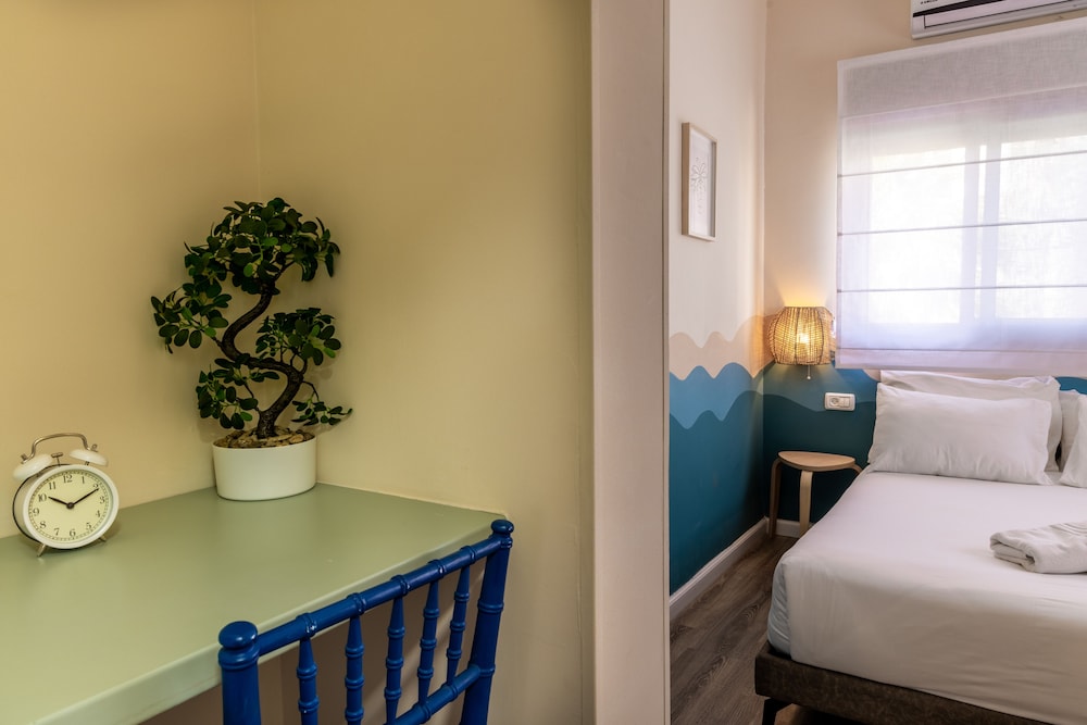 domus bat galim hotel