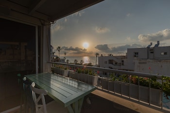 domus bat galim hotel