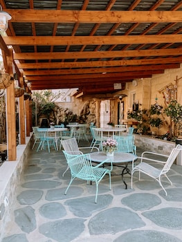 domus bat galim hotel