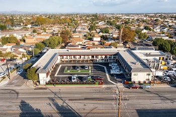 aspire inn studios and spas
