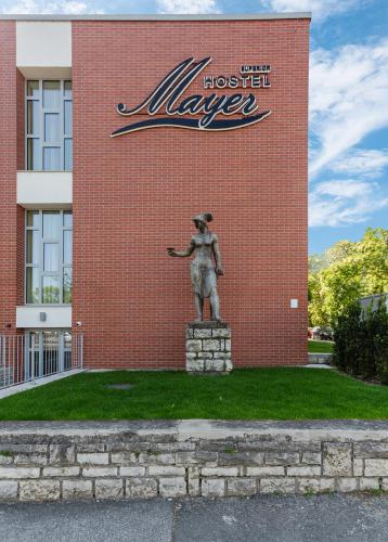 hostel mayer superior veszpra m