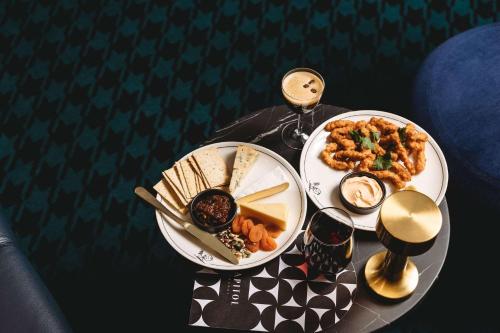 the capitol hotel sydney