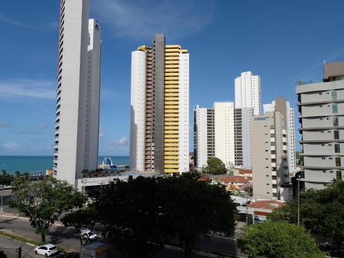 ilusion flats aconchego de ponta negra