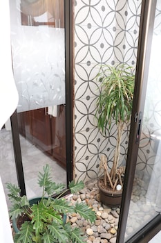 airport sjo residence 2 edward and familia