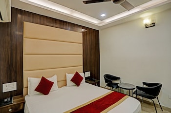 staybook atlanta new delhi train station