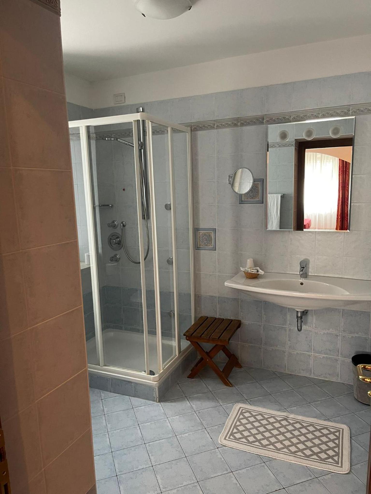hotel londra