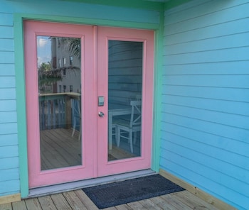 caribbean vibes house