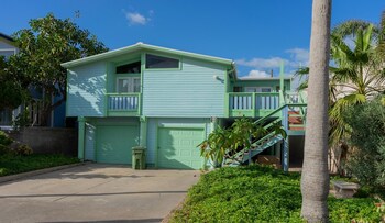 caribbean vibes house