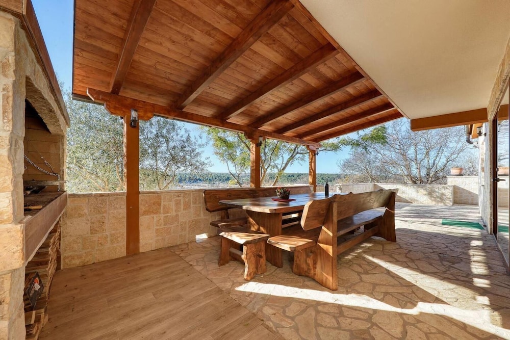 stone house captivating villa in pridraga zadar