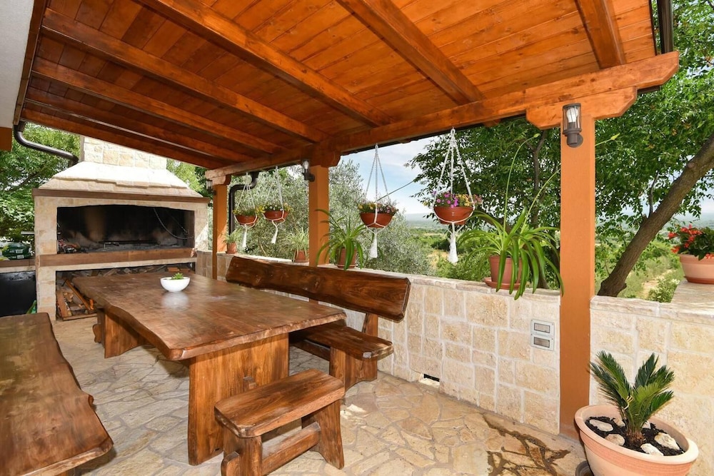 stone house captivating villa in pridraga zadar