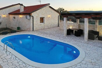 stone house captivating villa in pridraga zadar