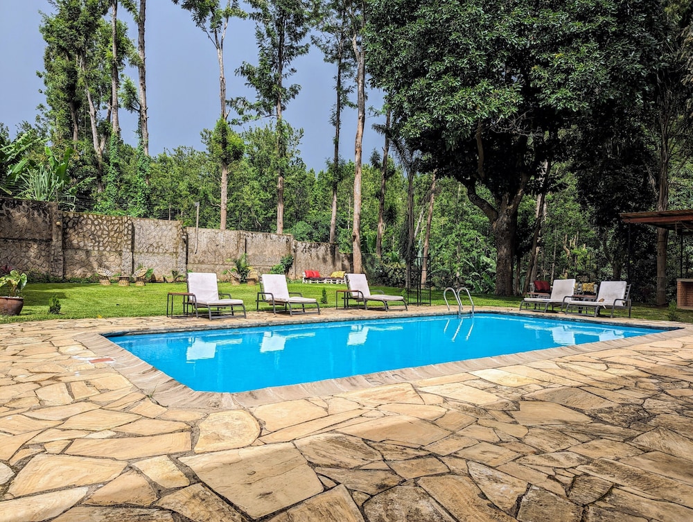 mvuli hotel