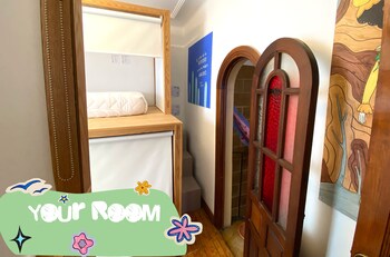 fungi hostal condesa hostel