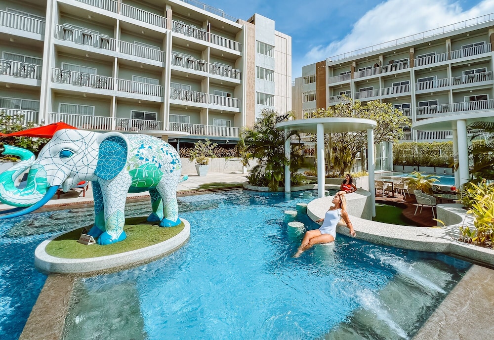 ramada by wyndham phuket deevana patong
