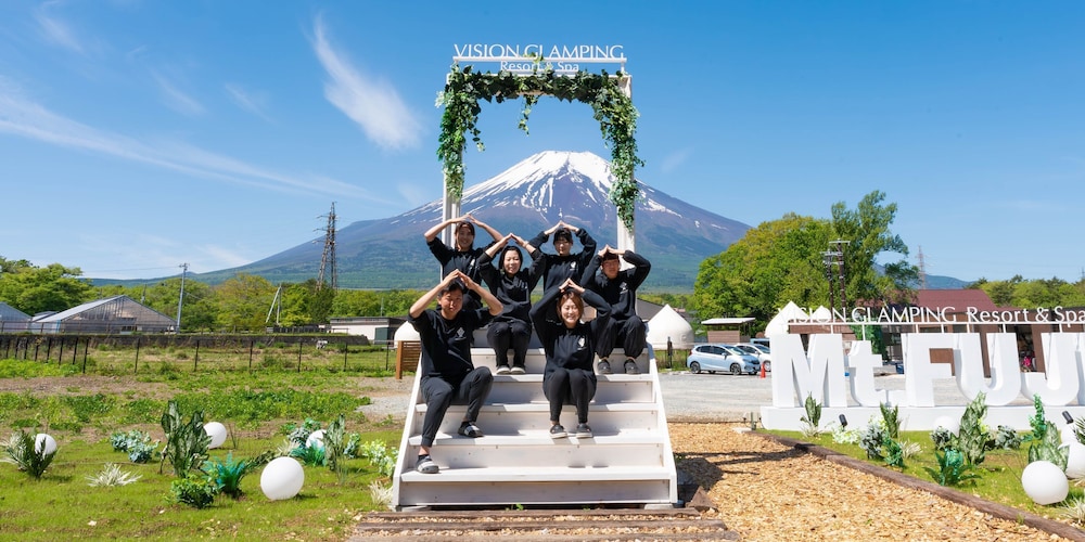 vision glamping resort lake yamanaka