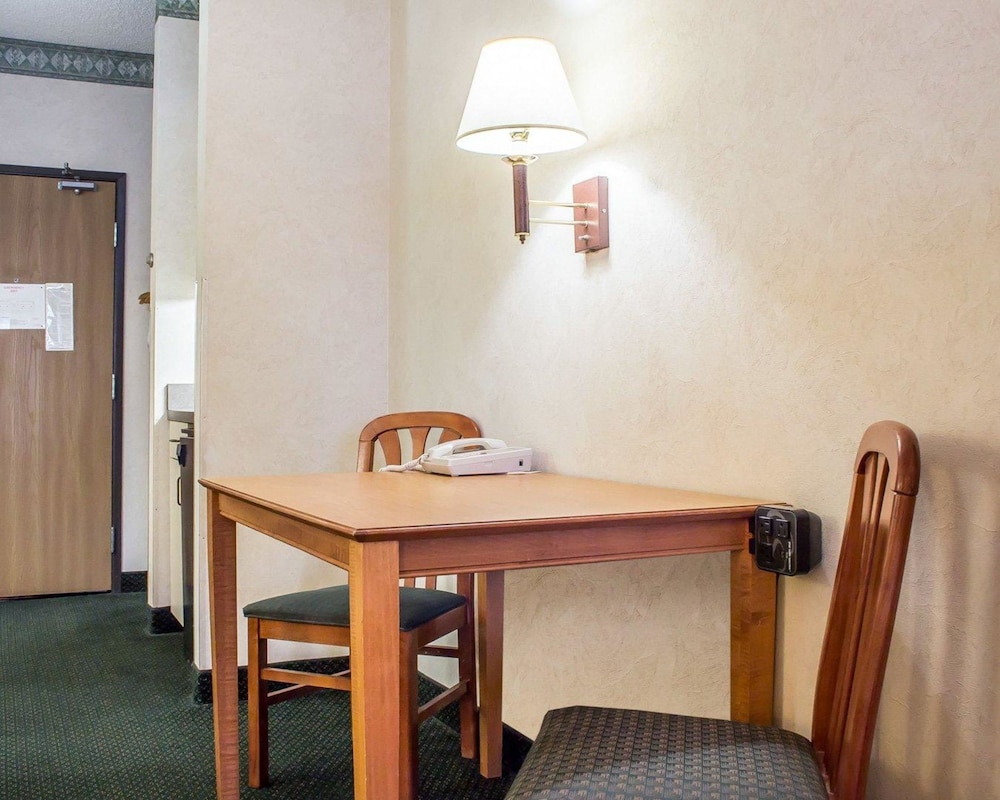 Baymont By Wyndham Phoenix North,Arizona>>Phoenix,2.5 star