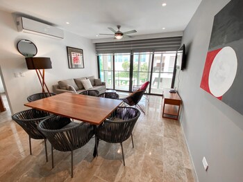 casa dos abejas by serenada