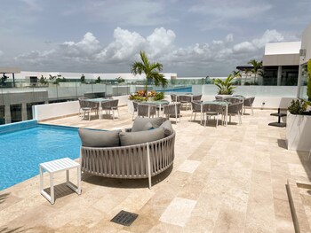 casa dos abejas by serenada