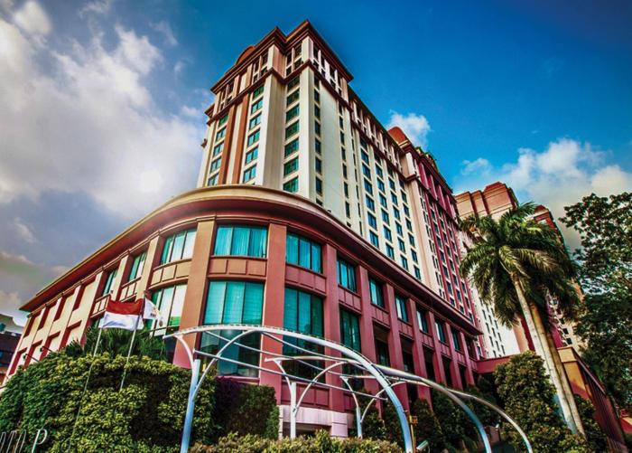 redtop hotel and convention center