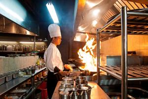 redtop hotel and convention center