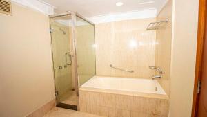 redtop hotel and convention center