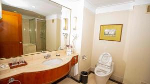 redtop hotel and convention center