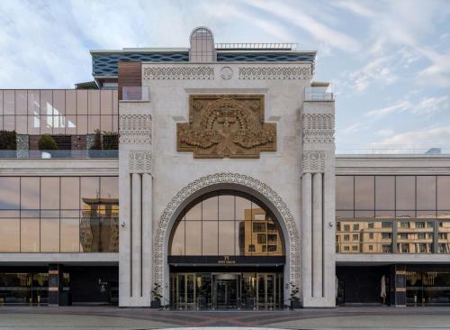 seven visions resort and places the dvin