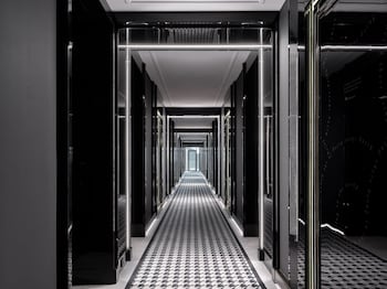 seven visions resort and places the dvin