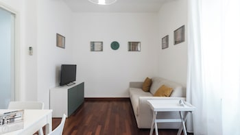 Italianway - Col Di Lana 6/A C,Italy>>Milan,0 star
